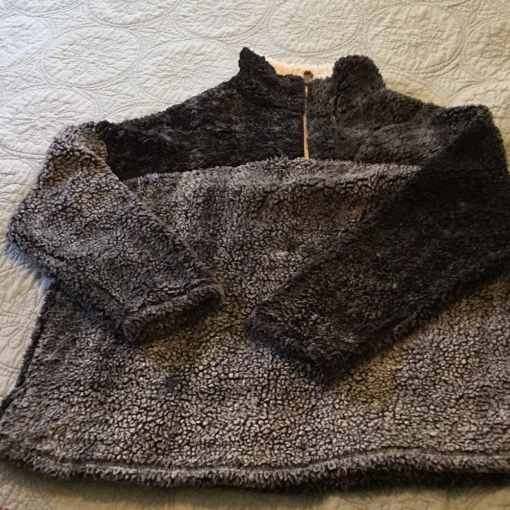 Women’s gray size small fleece quarter zip